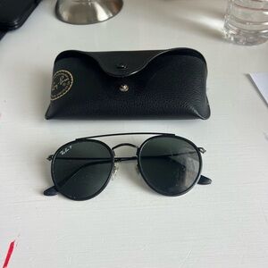 Ray-Ban Black Sunglasses with Round Lenses